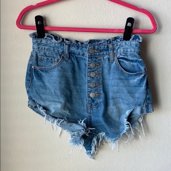 high waisted ruffle denim shorts